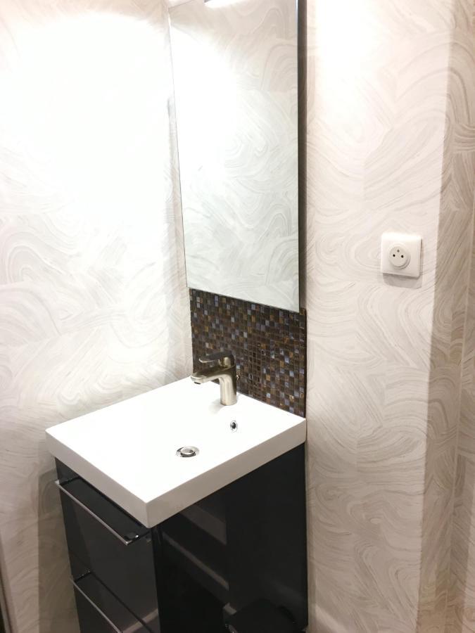 Appartamento Squared Head-apartment With Terrace In *